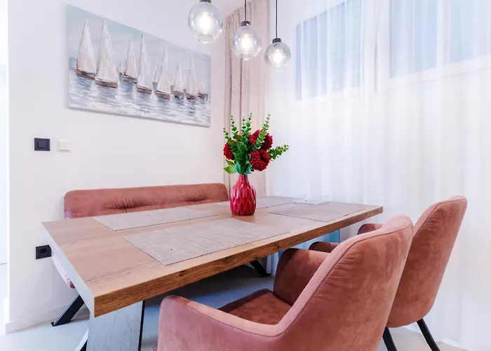 شقة Premium Sea View زادار