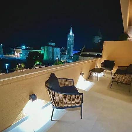 Premium Sea View Lejlighed *