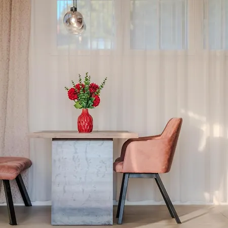 Premium Sea View Lejlighed *